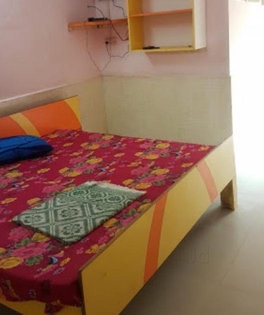 Chandrika Guest House Даман Екстериор снимка